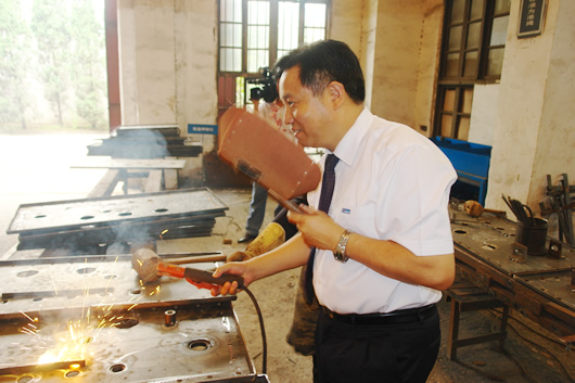 尊龙人生就是博首页电器,尊龙人生就是博首页电器集团,中国尊龙人生就是博首页电器集团